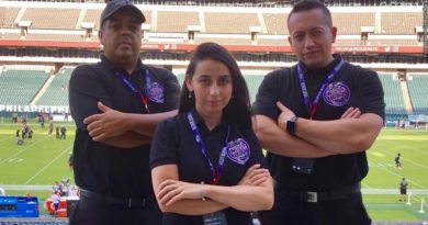 Ravens Spanish language broadcast team