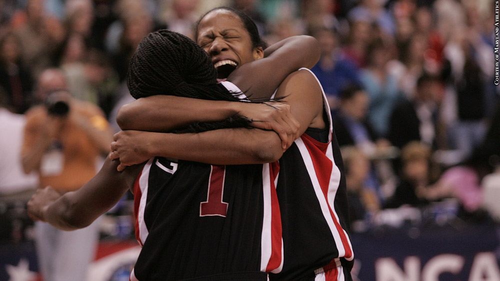 2006 Maryland Women's Basketball: Laura Harper hugging Crystal Langhorne