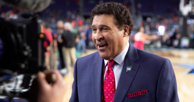 Greg Gumbel
