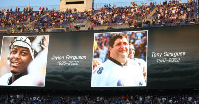 Jaylon Ferguson, Tony Siragusa tribute
