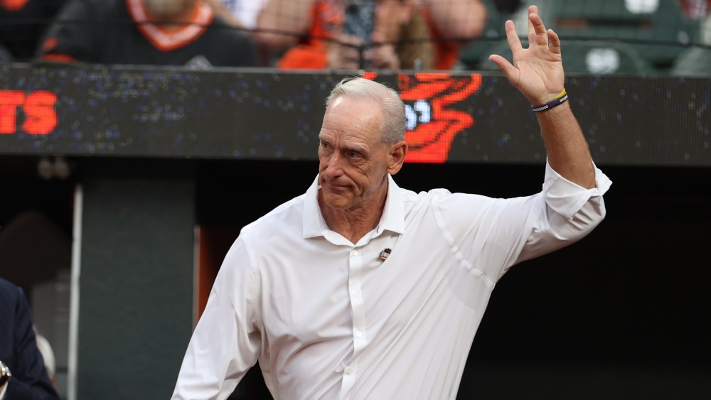 Video: Catching Up with Former Oriole and Diamond Heel B.J. Surhoff