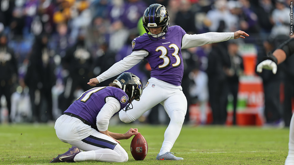 Jordan Stout, Tyler Loop