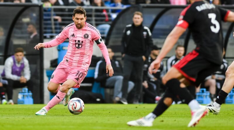 Lionel Messi vs. DC United